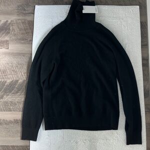 Quince Black Cashmere Turtleneck Sweater Medium